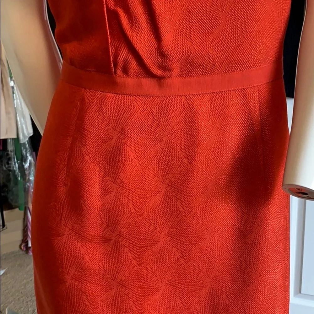 HUGO Hugo BOSS Textured Fabric Round Neck Cinched Waist Pencil Dress NWOT 6 - Picture 5 of 15